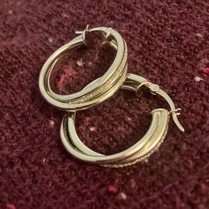 Hoop Earrings 🩶 Silver Rhinestone Hoops